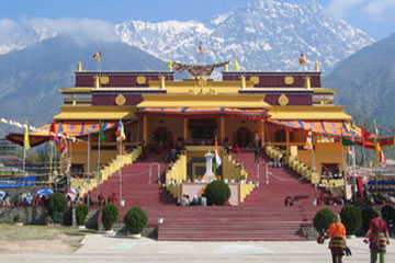 Dharamshala Taxi Service